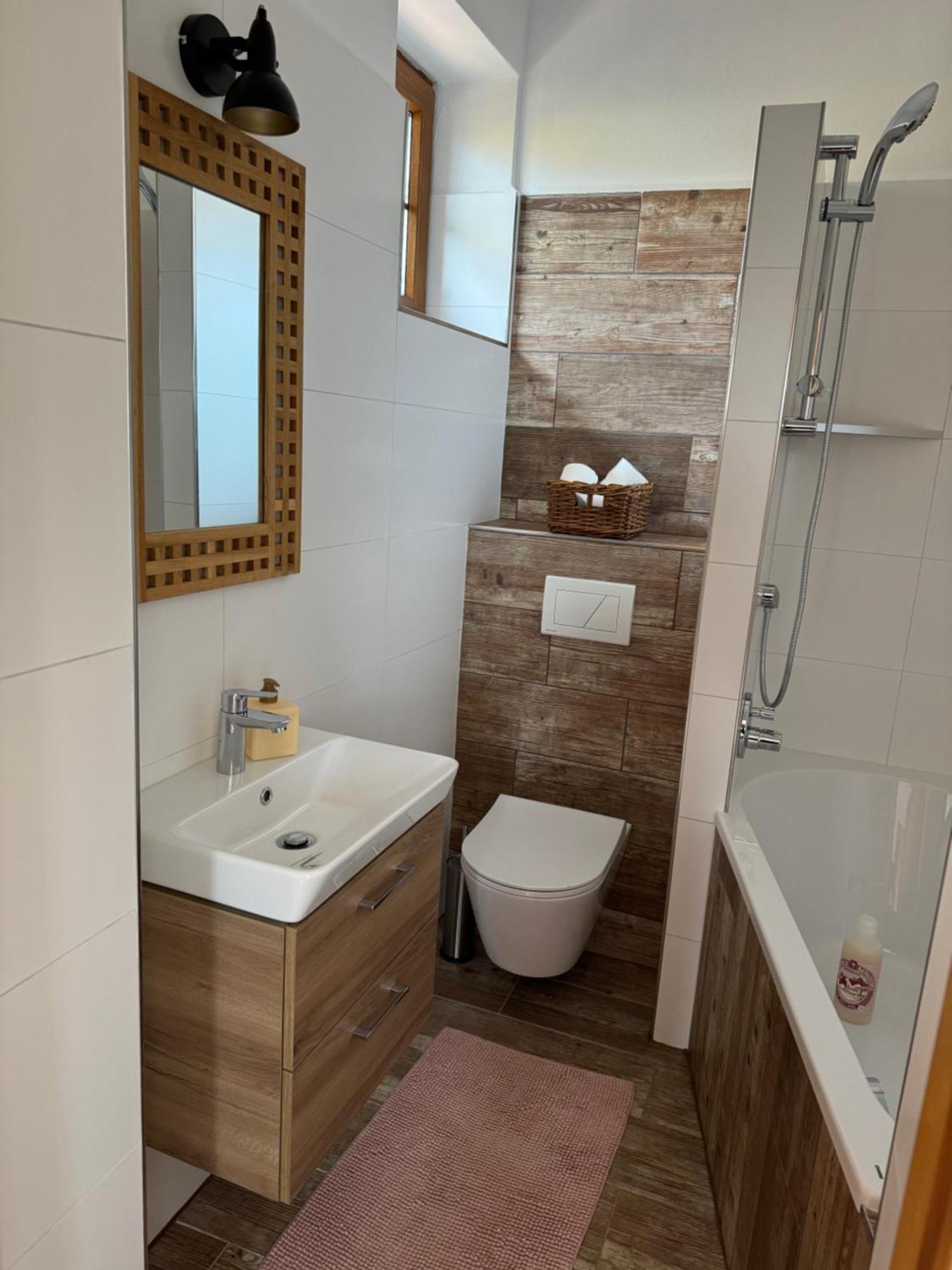 Penzion Hradecky Dvur Plzen Ngoại thất bức ảnh
