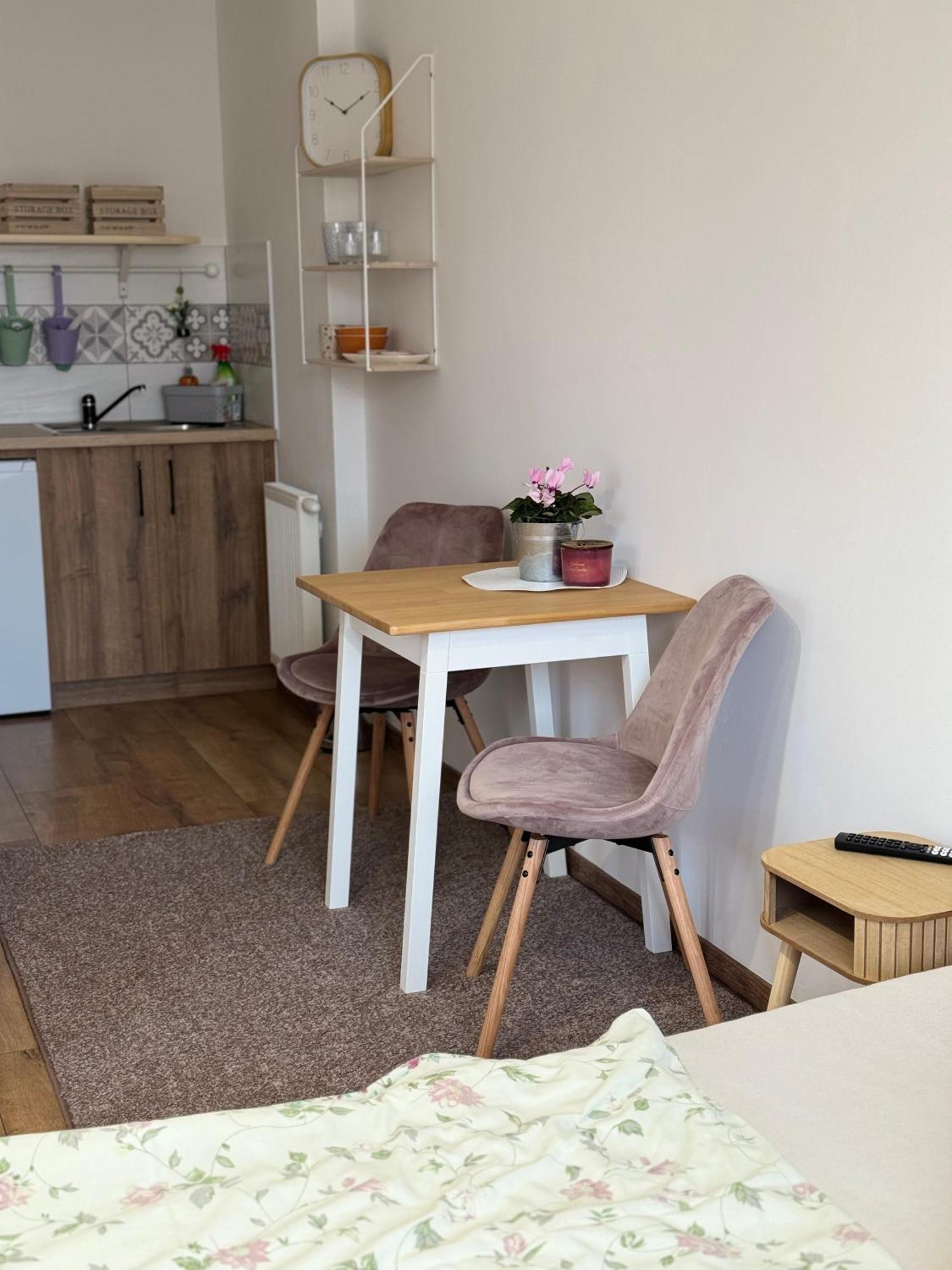 Penzion Hradecky Dvur Plzen Ngoại thất bức ảnh